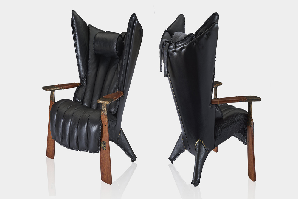 Verite Armchair in HQ Black